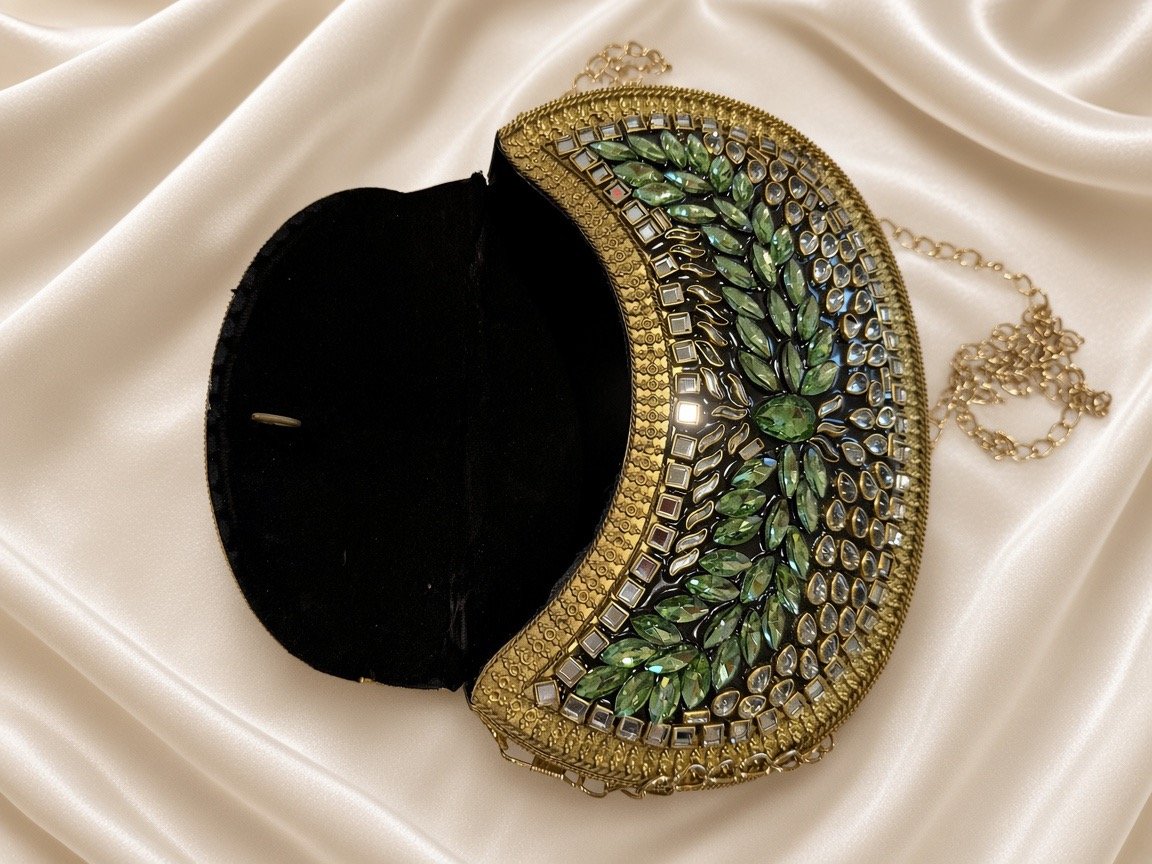 Kundan Metal Clutch Bag | Handcrafted Emerald Stone Evening Purse | Bridal Party Bag - Image 4